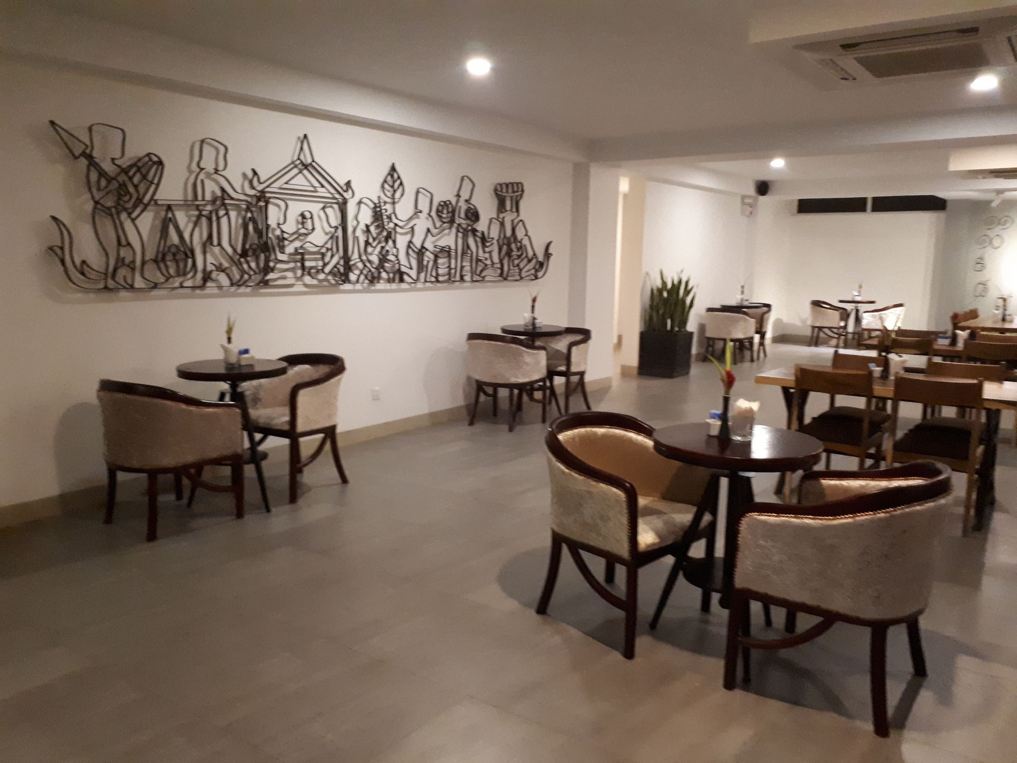 Kuch Oudom Hotel Phnom Penh Zewnętrze zdjęcie